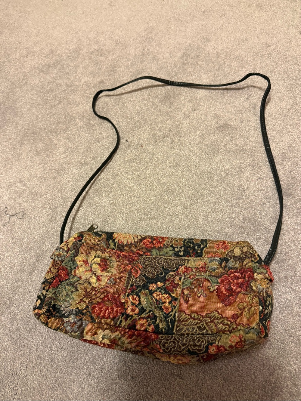 Tapestry Floral Crossbody Bag - Black Strap - Picture 5 of 5